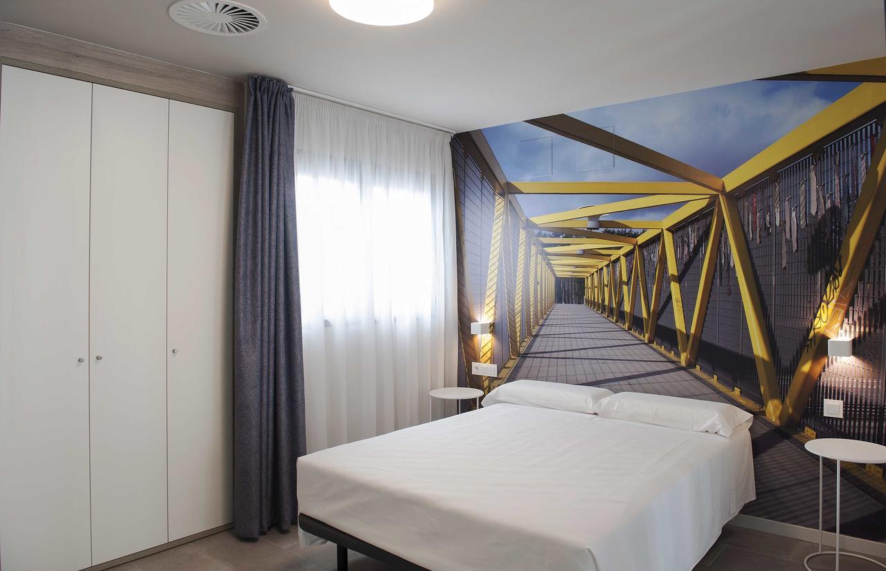 Apartamentos Divan Віторія-Гастейс Екстер'єр фото