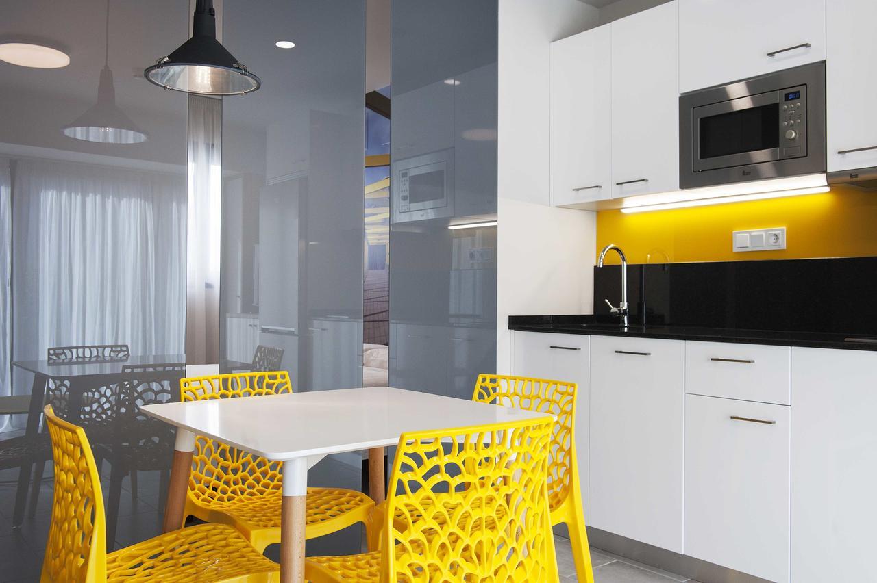 Apartamentos Divan Віторія-Гастейс Екстер'єр фото